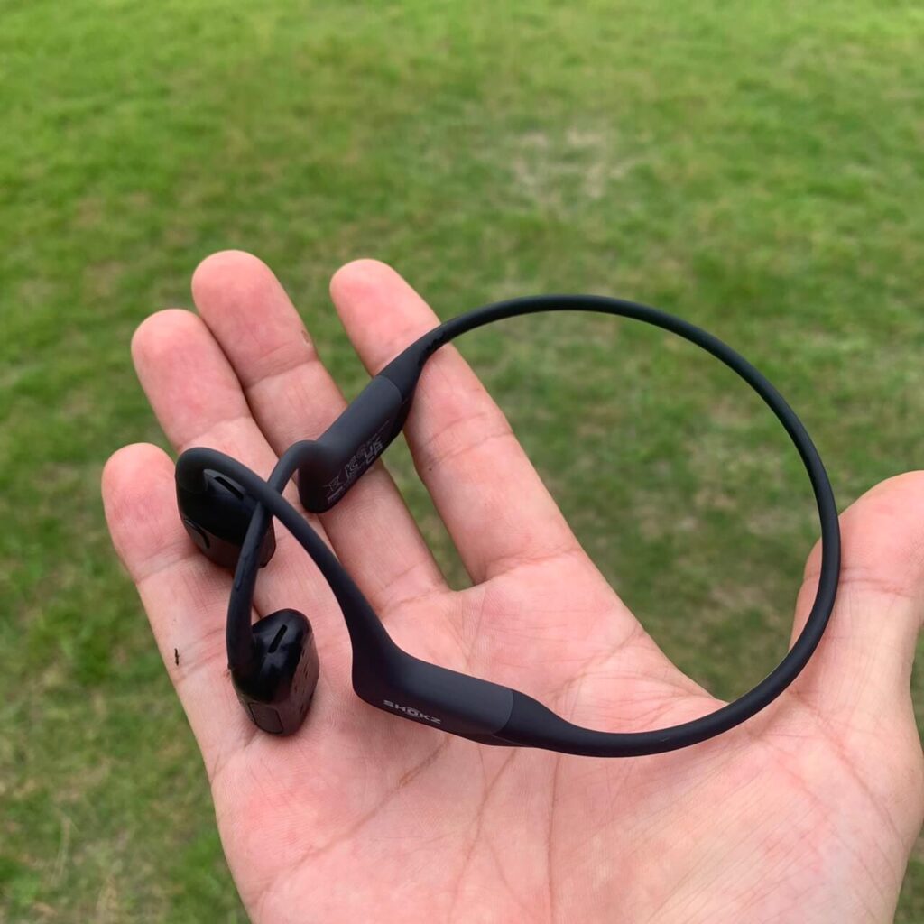Shokz OpenRun Pro 骨伝導イヤホン 個人的レビューと感想♪軽くて長