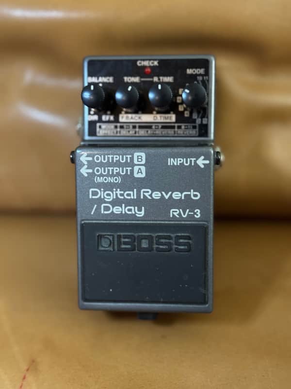 Boss RV-3 Digital Reverb/Delay | Reverb Canada