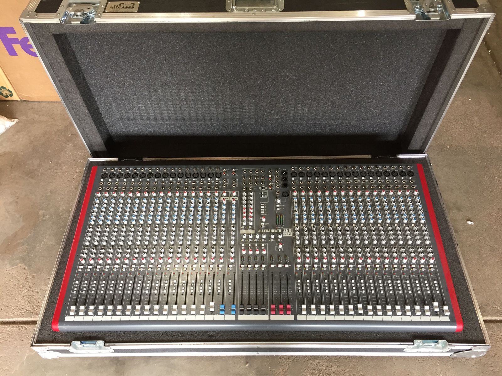 Allen & Heath ZED-436 32-Channel 4-Bus Mixer | Reverb