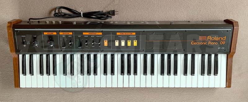 Roland EP-09 61-Key Electronic Piano | Reverb Canada