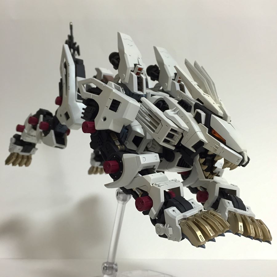 コトブキヤ HMM ゾイド ライガーゼロ【全塗装完成レビュー】 | 雑食