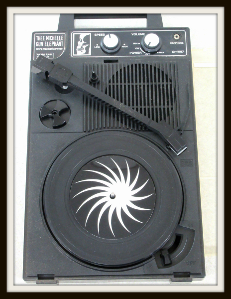 THEE MICHELLE GUN ELEPHANTについて語る＆激レアレコードプレーヤー