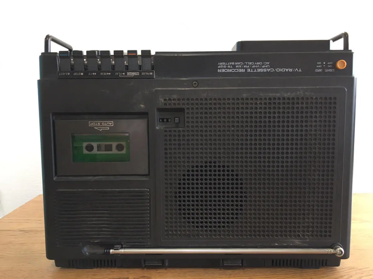 宅配買取】昭和の「ラテ」は飲めないぞー！ “ラテカセ”ナショナルTR