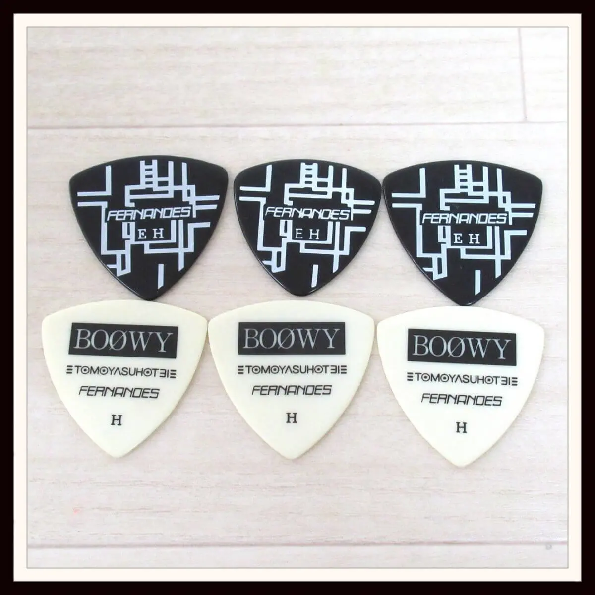 宅配買取】布袋寅泰、BOOWYのギターピックを神奈川県川崎市のお客様