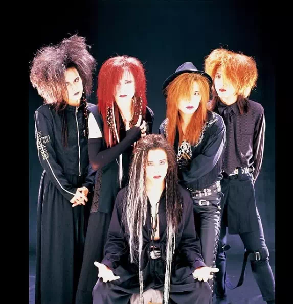 V系（ヴィジュアル系）CDショップの魅力を語る！おすすめの店舗も紹介