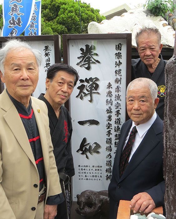 d2cdcc89d67770206266d3cf35d999