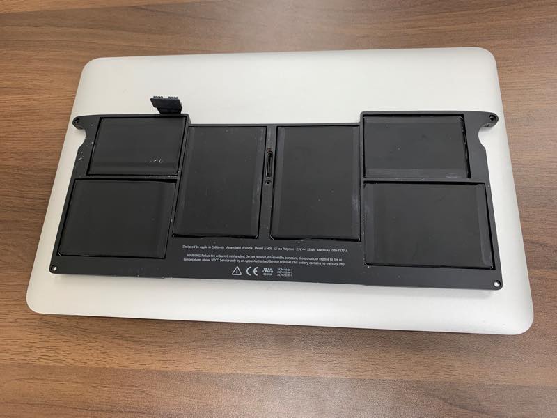 MacBook Air】バッテリーに『間もなく交換』が表示された