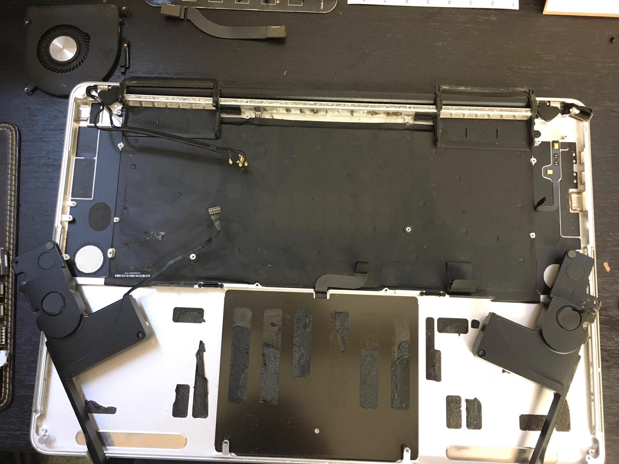 MacBookPro】スピーカーが故障して音割れする！ - MacBook・iPad