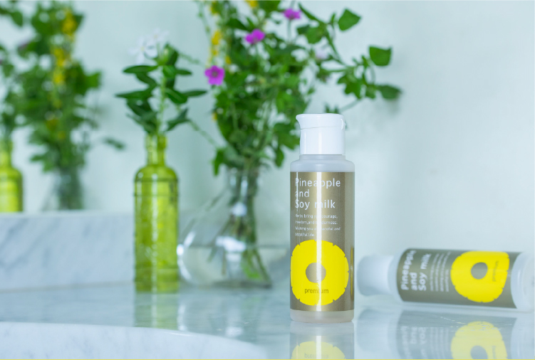 パイナップル豆乳ローションプレミアム｜鈴木ハーブ研究所