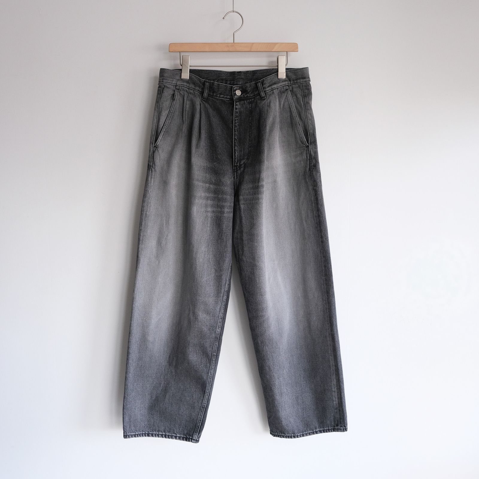 Graphpaper - Selvage Denim Two Tuck Pants -デニムパンツ-（Black