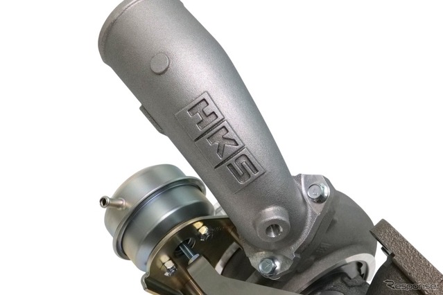 純正形状で330ps～450psを実現！ HKSからER34『スカイライン』用