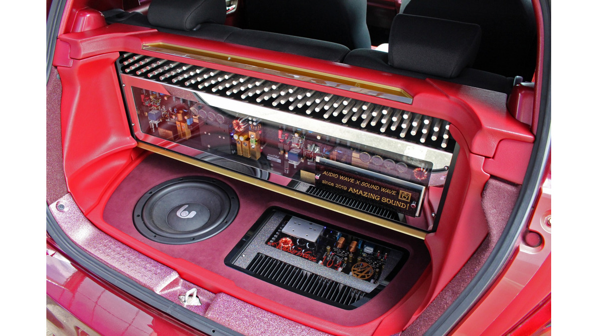 カスタム・オーディオマシン SpecialFeature!! SUZUKI SWIFT（オーナー