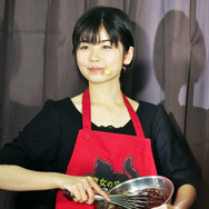 魔女の宅急便』小芝風花、手作りフォンダンショコラに自画自賛