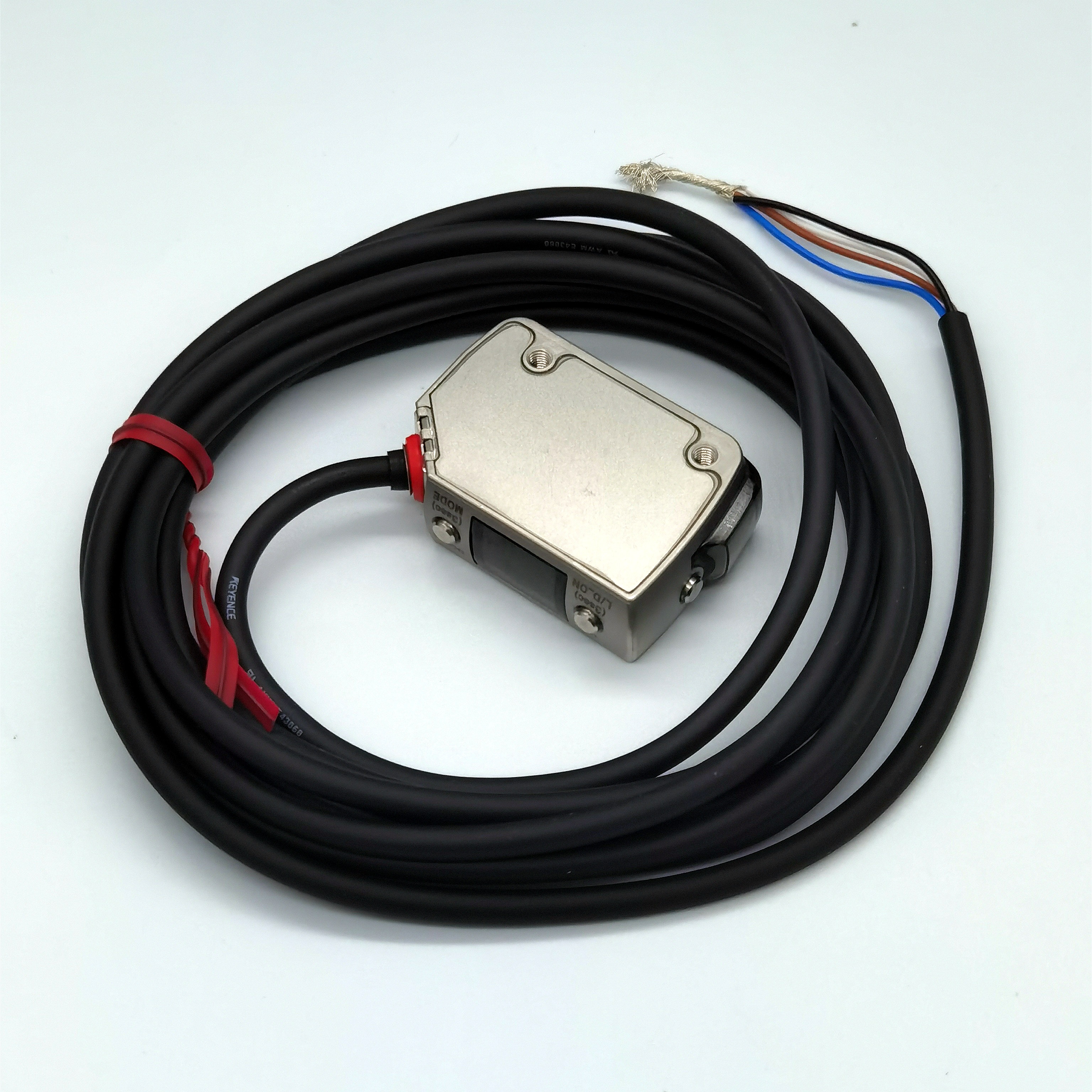 キーエンス LR-ZH500N 自己内蔵型CMOSレーザーセンサー 新品未使用