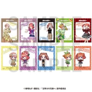 五等分の花嫁」五つ子が懐かしい平成ファッションで登場♪ 等身大