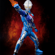 光の弓矢を放つ青きネクサス「ウルトラマンネクサス ジュネッスブルー