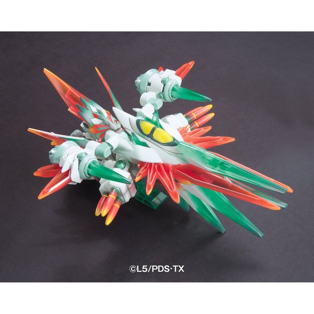 ダンボール戦機W』真の最強ボスLBX「ミゼルオーレギオン」1/1