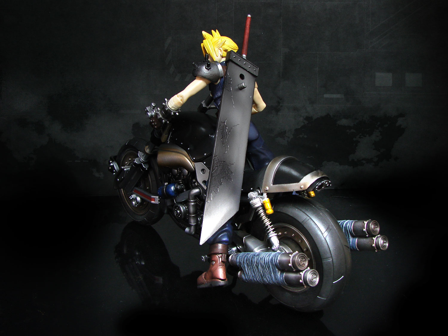 Final Fantasy VII - Play Arts Vol. 1: Cloud Strife & Hardy Daytona