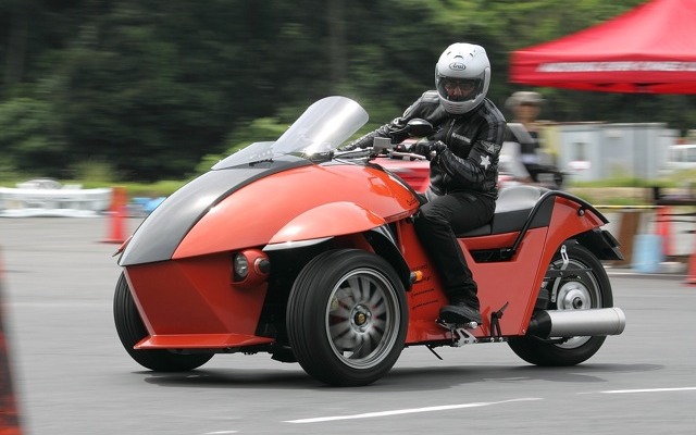 新型三輪車ウロボロス…リバース・トライク | レスポンス（Response.jp）