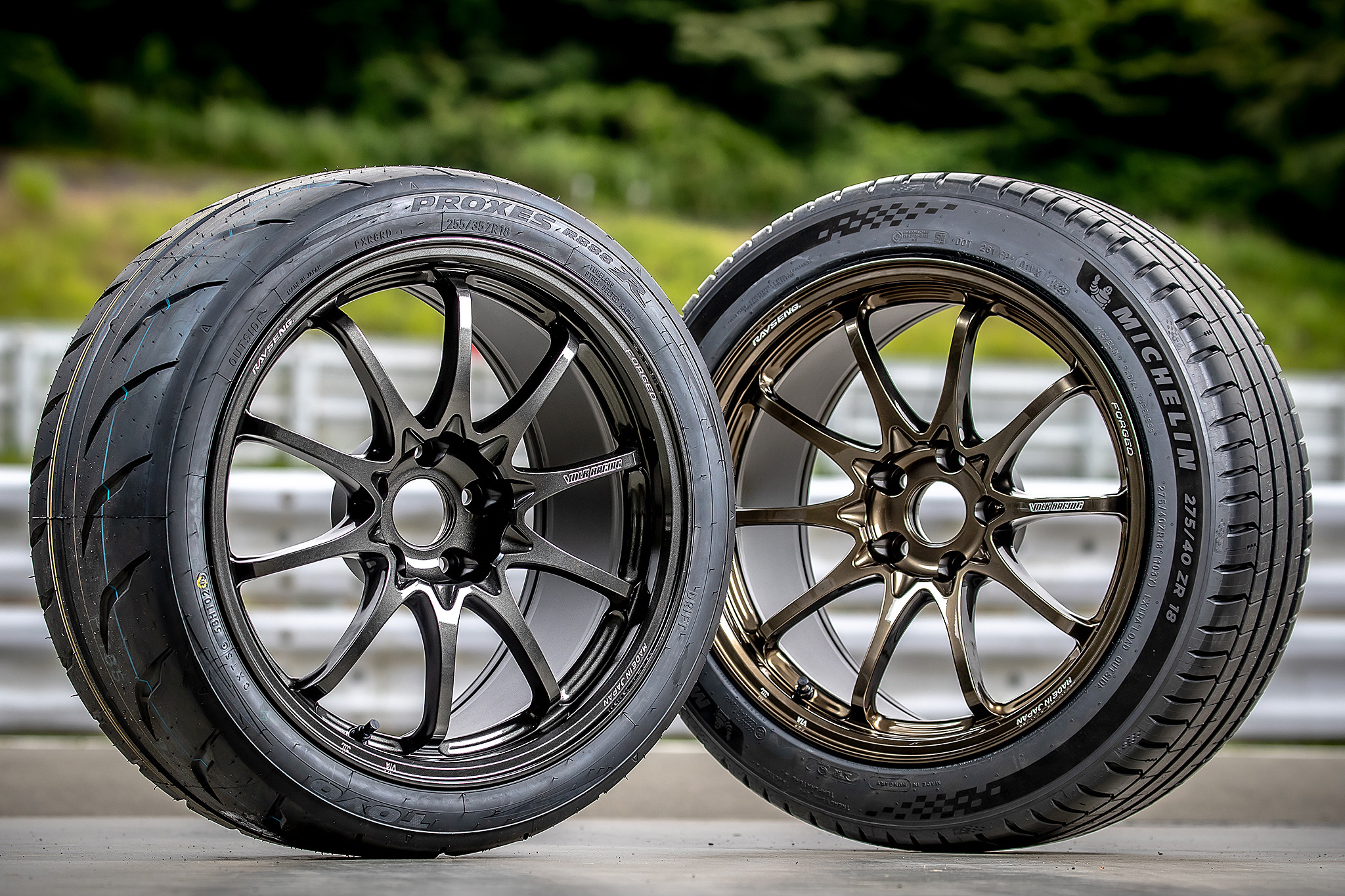 レイズ ボルクレーシング『CE28N-PLUS』の革新的なデザインと