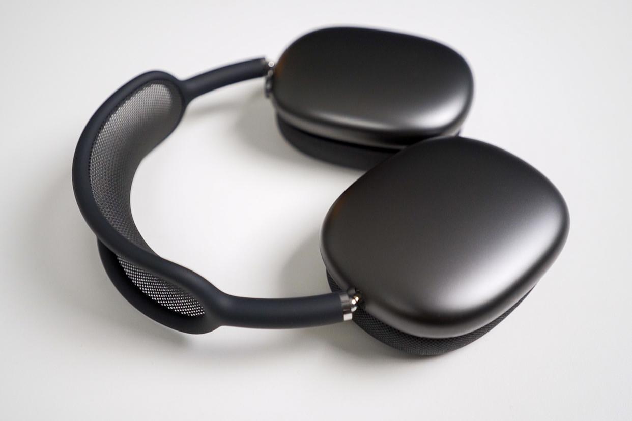 Get the Apple AirPods Max with Lightning while they're still $150 off