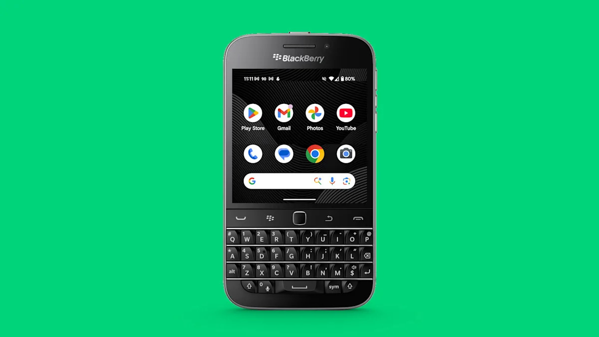 スマートフォン本体 BlackBerry Classic Q25 (Zinwa) Android14