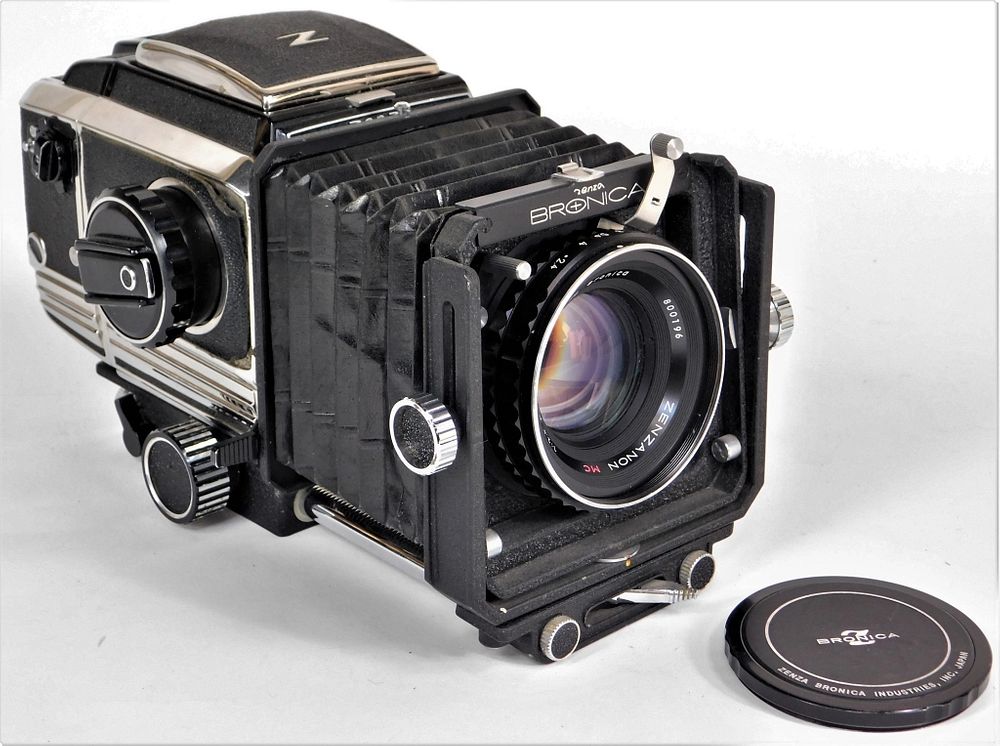Zenza Bronica S2 Chrome SLR Camera #3 sold at auction on 28th