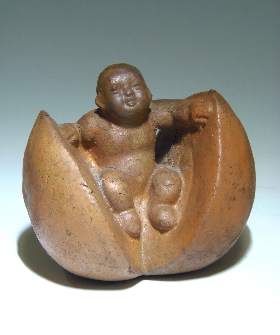 城南骨董-古備前焼 置物 桃太郎