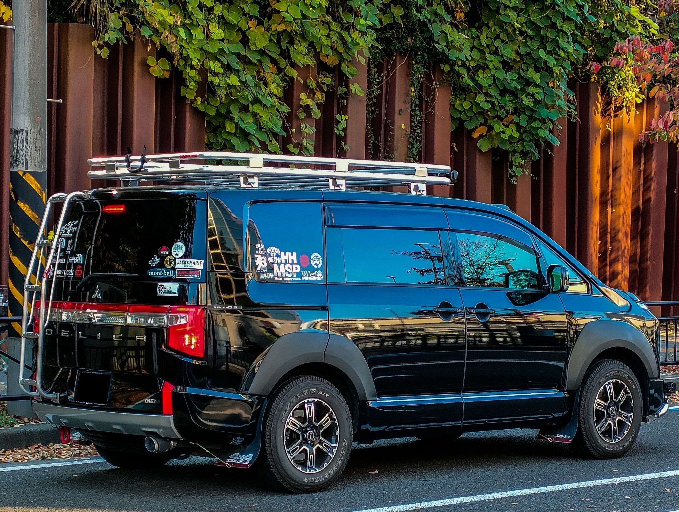 千葉県の自社工場を持っている4WDショップ・パーツ製作OK・ルーフ