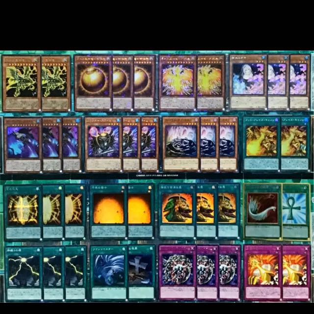 ⭐️遊戯王本格構築聖刻ラーの翼神竜デッキ40枚＋E X15枚+α⭐️