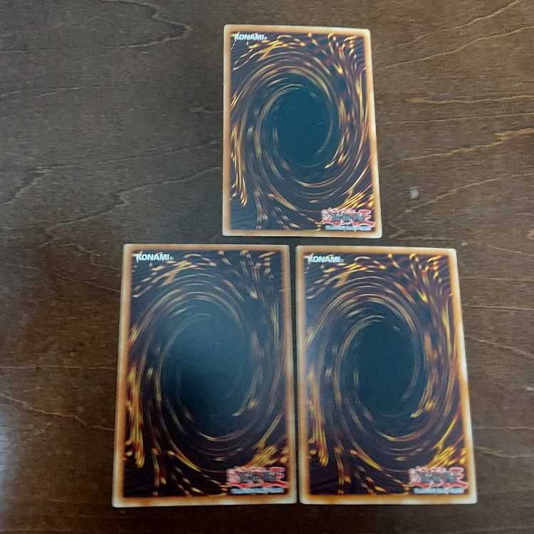 遊戯王 青眼の究極竜、カオス・ソルジャー、究極竜騎士 英語版