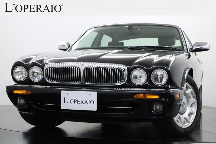 ジャガー デイムラー DAIMLER SUPER V8 正規ディーラー車 走行12,000km