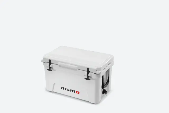 NISMO White 45-Quart Ice Box T99C9-45QWT | Nissan NISMO Parts