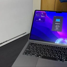 Apple MacBook Air M2 2022 新品¥86,900 中古¥78,400 | 新品・中古の