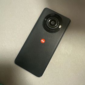LEITZ PHONE 3 中古 77,500円 | ネット最安値の価格比較 プライスランク