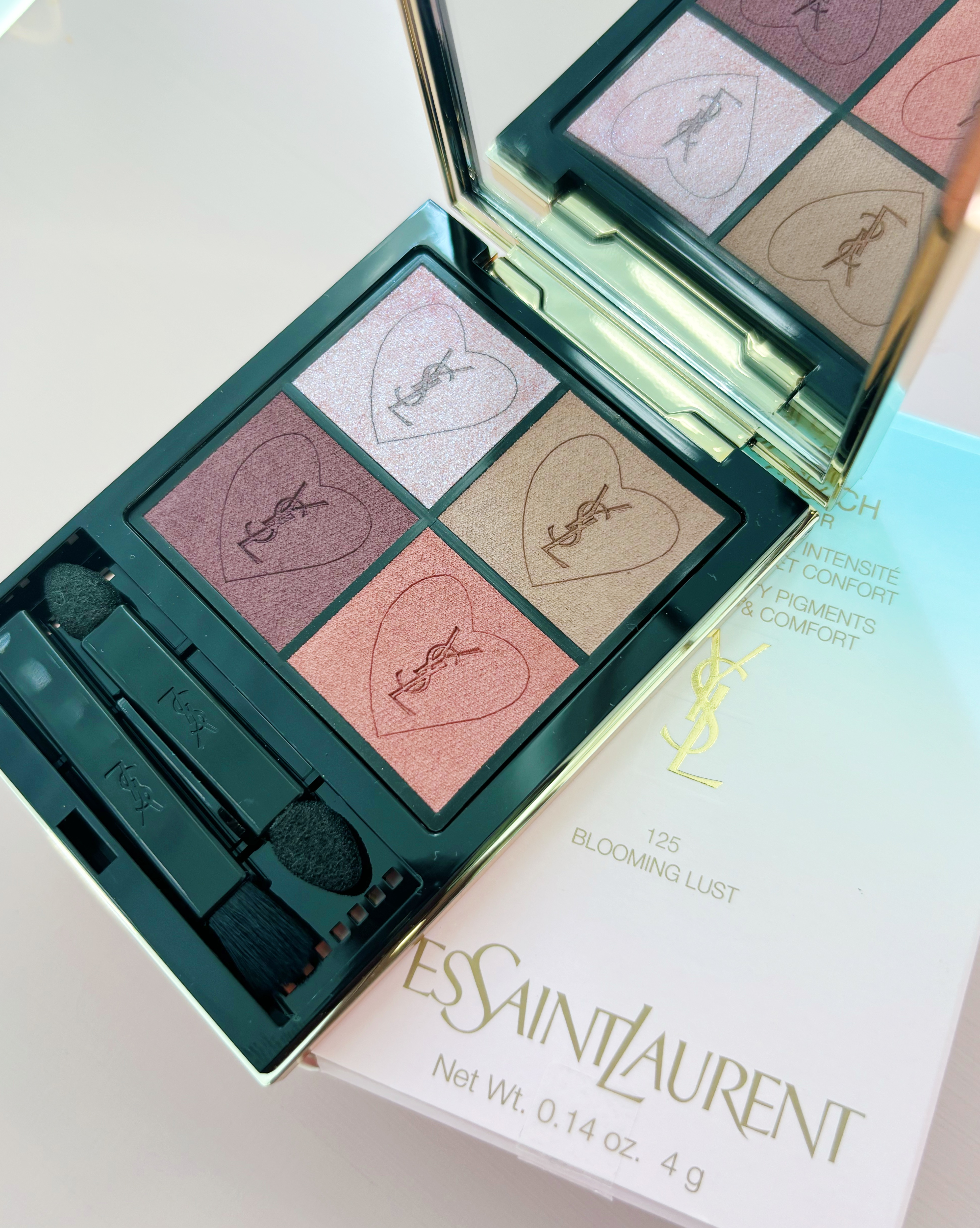 YSL「クチュール ミニ クラッチ」の2025春限定色のスウォッチ