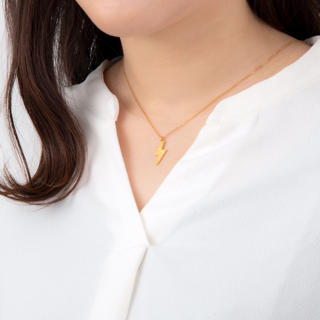 でんきタイプ”ポケモン いなずまネックレス シルバー（イエロー