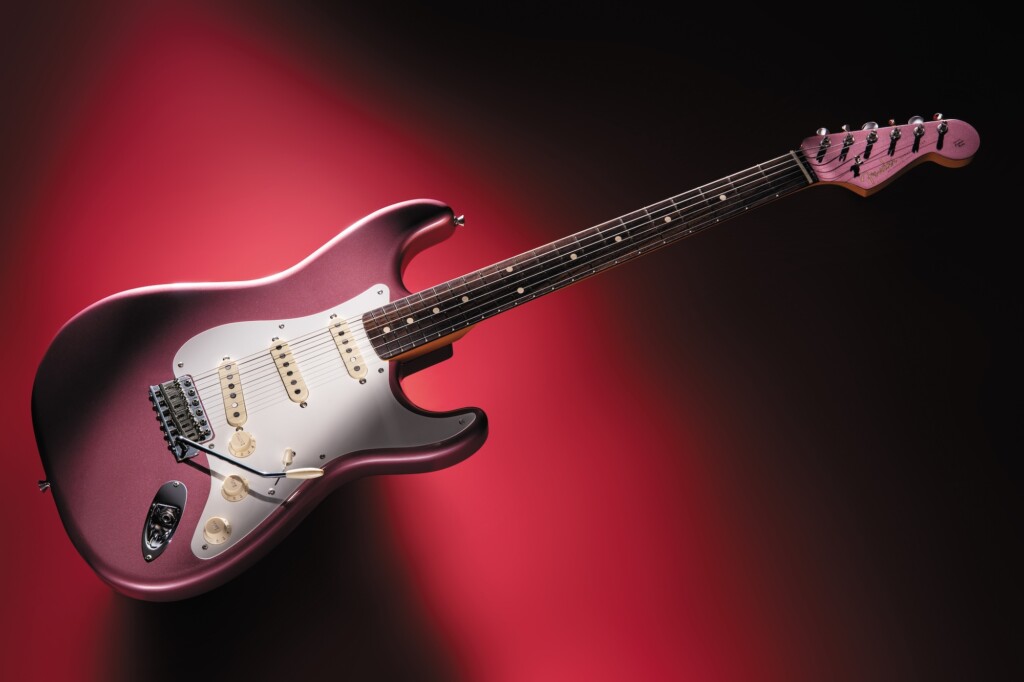 Char、新シグネイチャーモデル「Char Stratocaster Burgundy