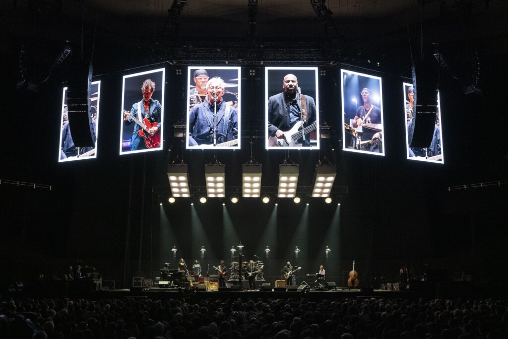 ライブレポート | ERIC CLAPTON LIVE AT BUDOKAN 2025 - FenderNews