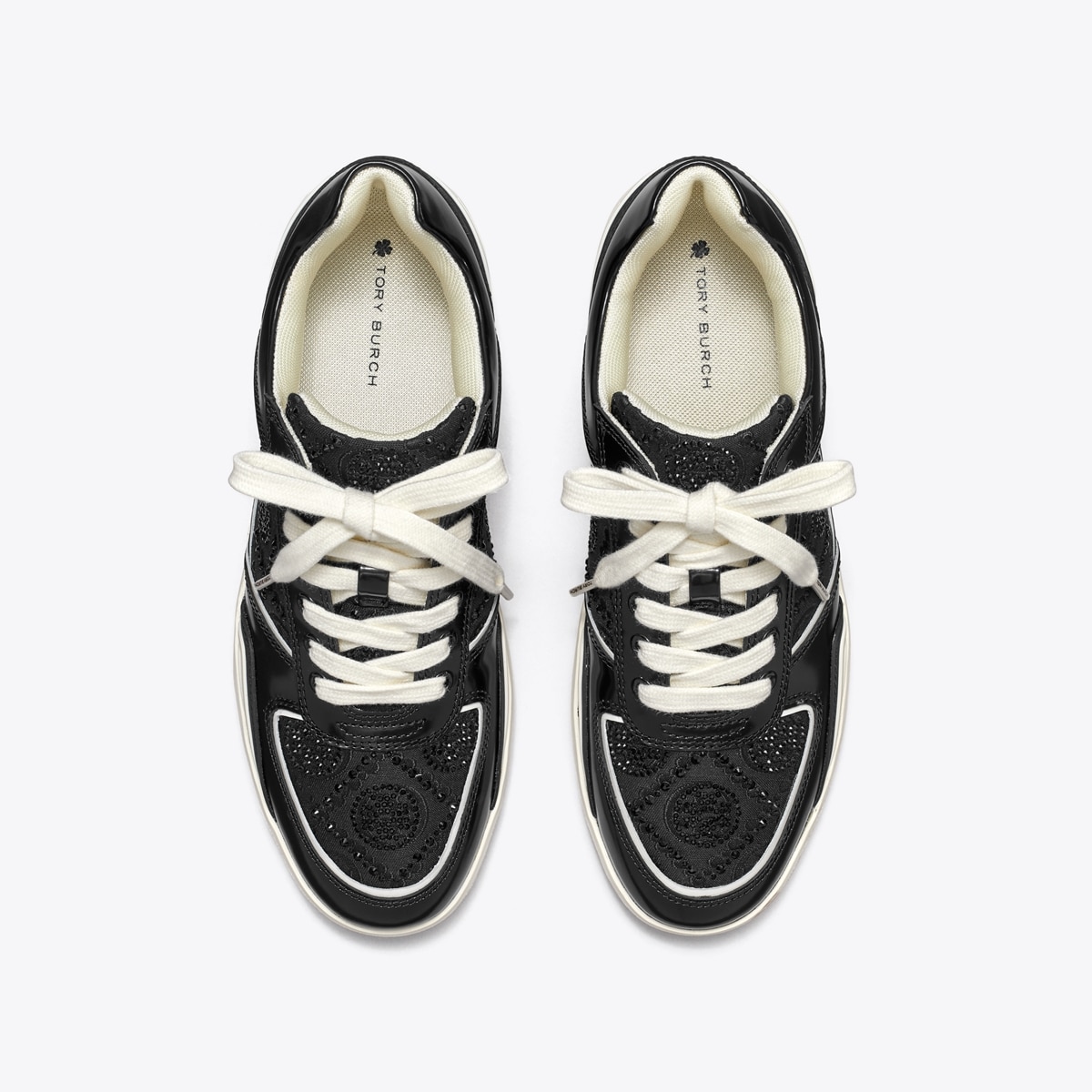 t-monogram-clover-court-