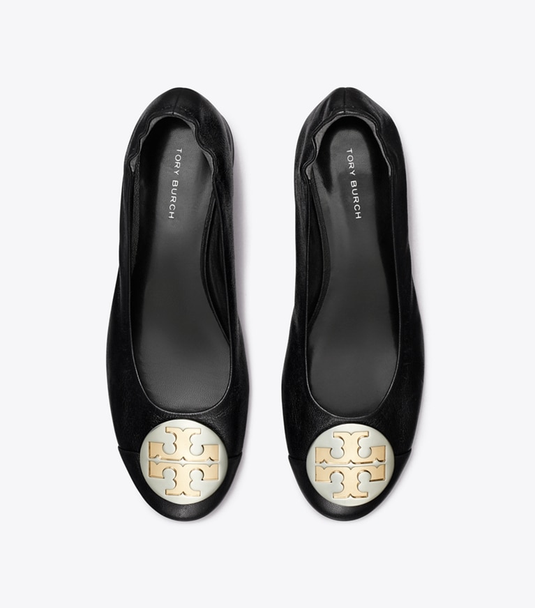 クレア キャップトゥ ヒールバレエ: レディース フラット | Tory Burch JP