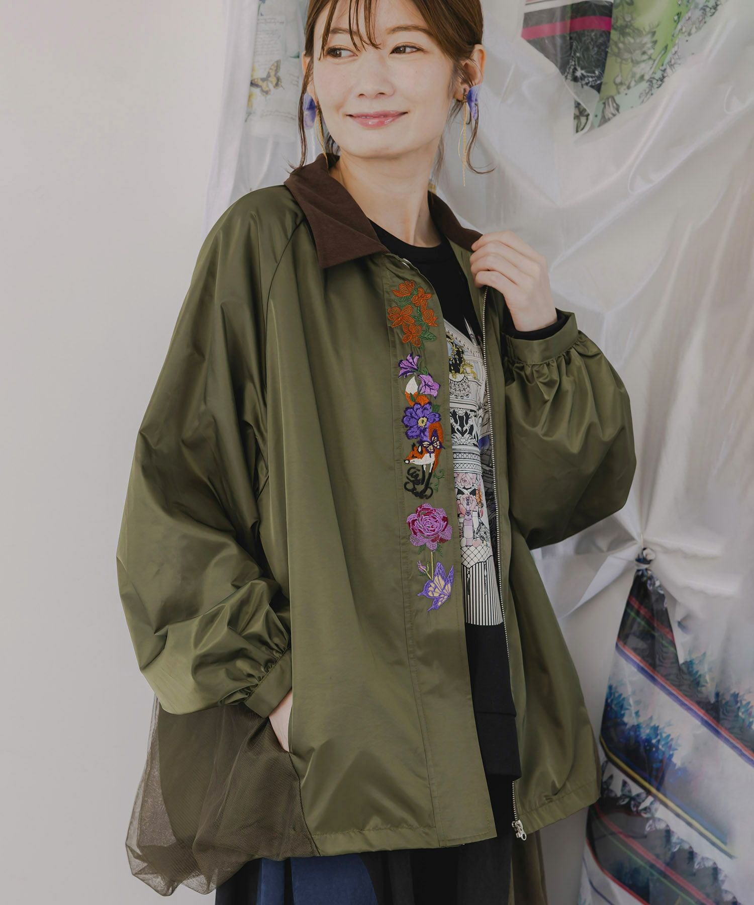 553235：キツネと花刺繍 チュール重ねブルゾンの通販-ScoLar
