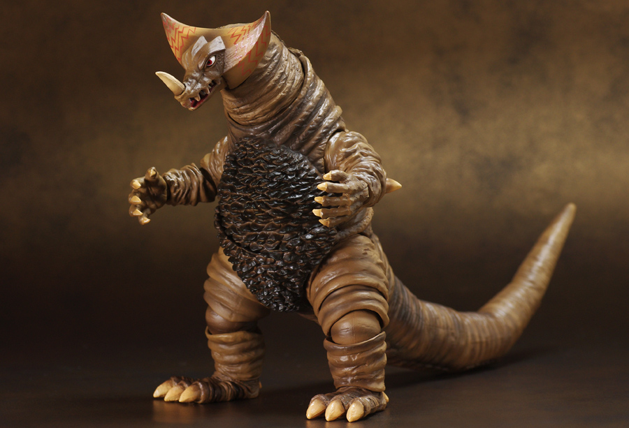 ULTRAACT ゴモラ レビュー