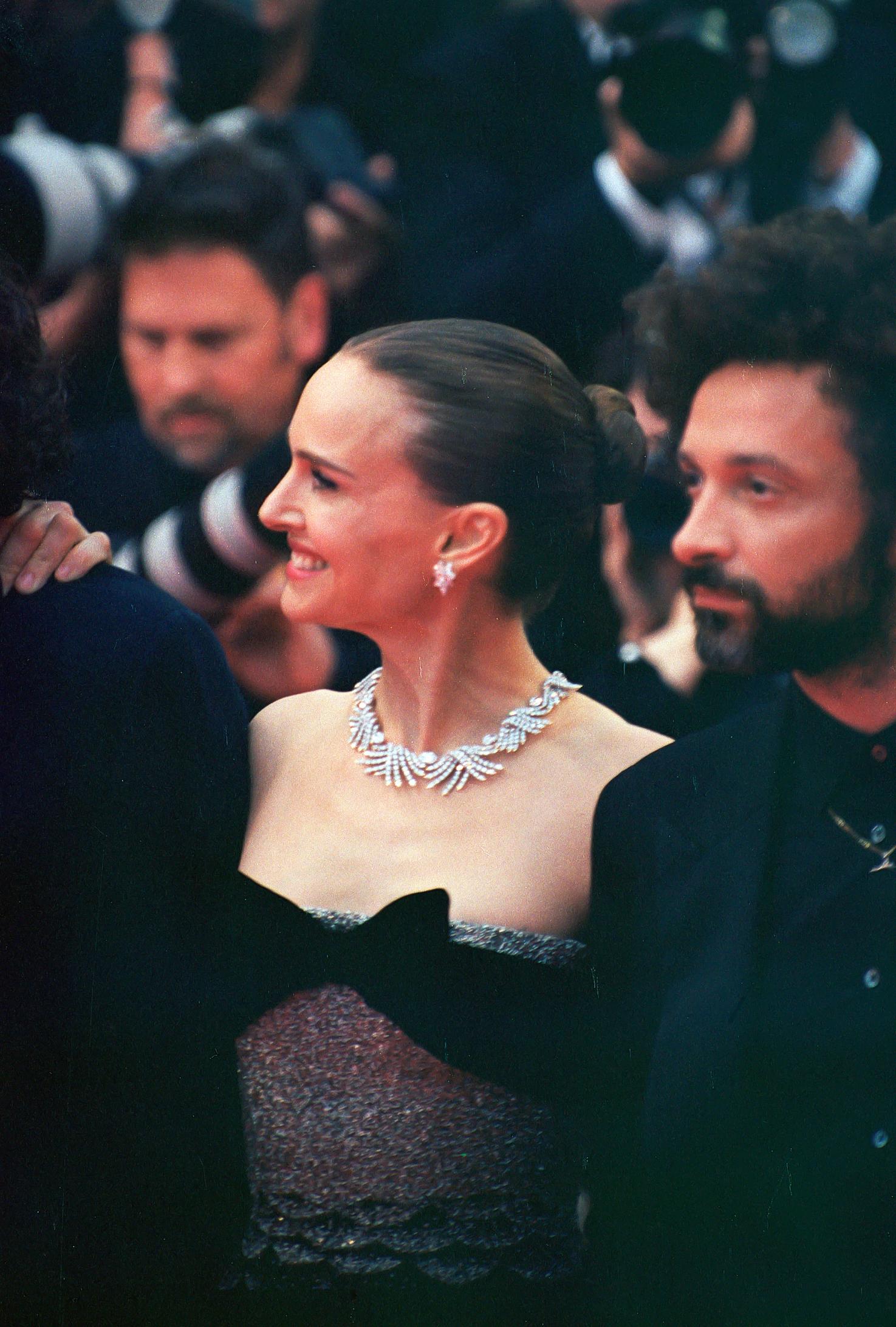 glamour in grain | 78th edition of cannes red carpet | Schön! Magazine