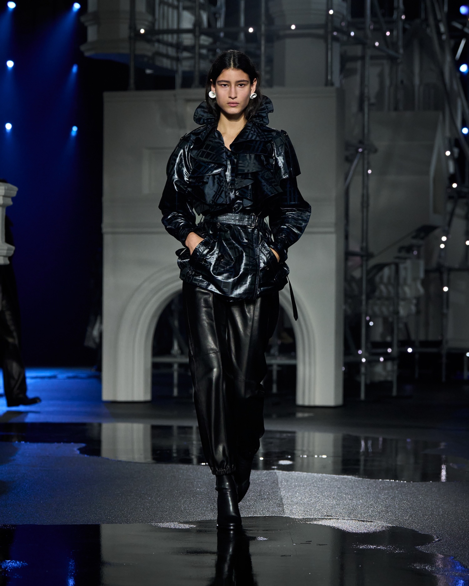 burberry aw26 | daniel lee's london night out | Schön! Magazine