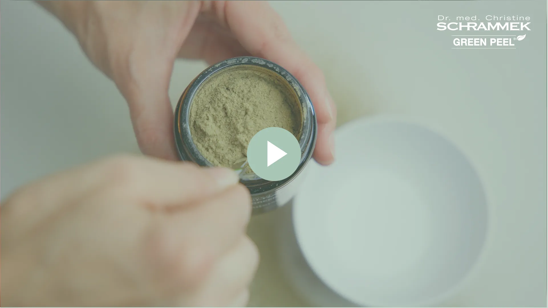 GREEN PEEL® - Dr. med. Christine Schrammek