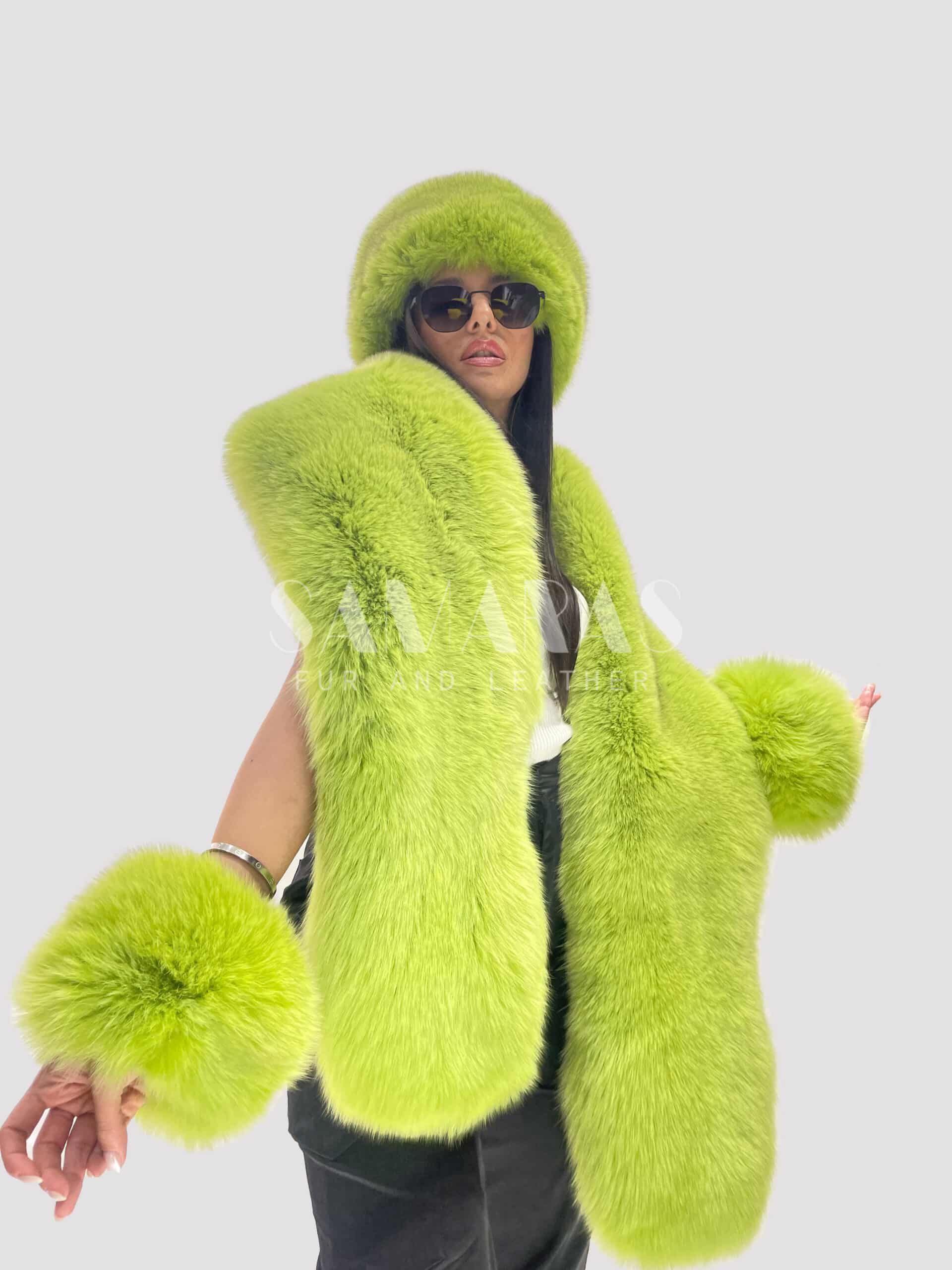 Green Fur Fox Set | Boa - Hat - Cuffs - Samarasfurs.com
