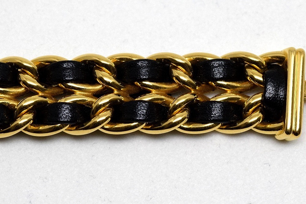 CHANEL/シャネル プルミエール革紐交換のご案内 | 時計修理