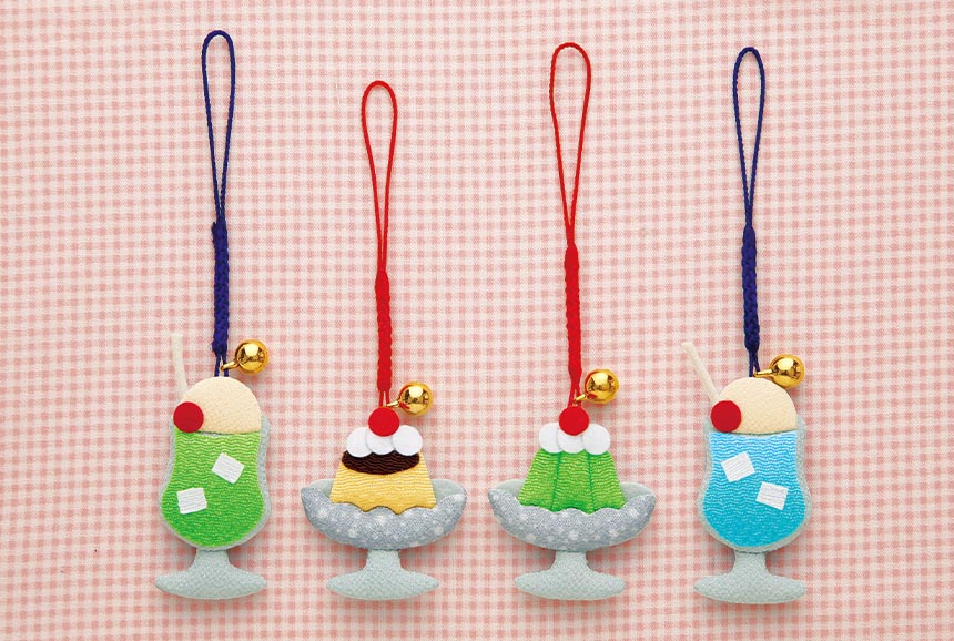 ちりめん根付・レトロ喫茶｜株式会社さくらほりきり