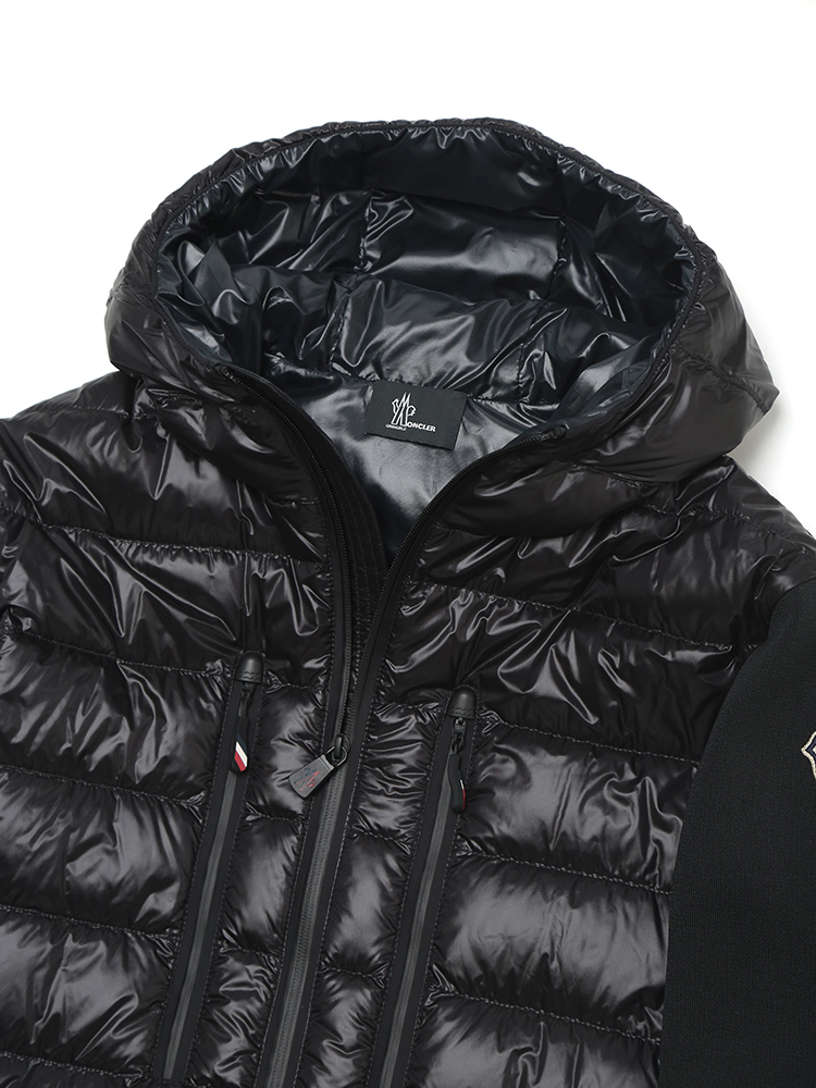 MONCLER (モンクレール) ナイロン 切替 ジッパーポケット付き ニット